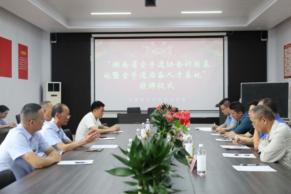 常德德才科技職業(yè)學(xué)校,常德招生就業(yè),電子商務(wù)專(zhuān)業(yè)學(xué)校,專(zhuān)業(yè)學(xué)校報(bào)考哪里好