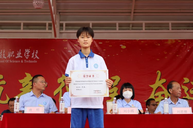 常德德才科技職業(yè)學校,常德招生就業(yè),電子商務(wù)專業(yè)學校,專業(yè)學校報考哪里好